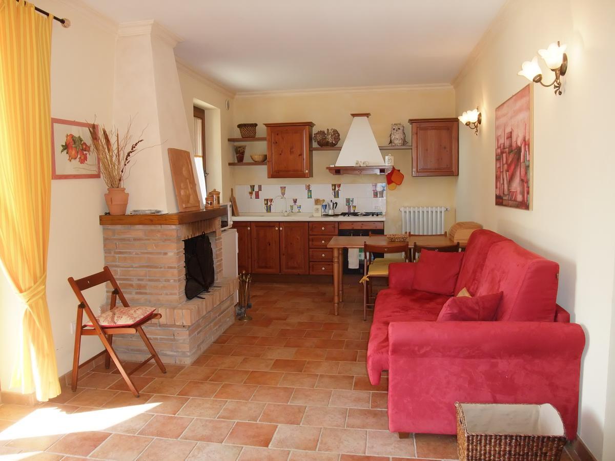 Agriturismo Pian Di Frattina Fabro Kültér fotó